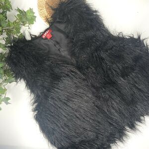 Bongo Girls Faux Fur Black Vest size xl